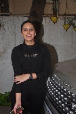 Huma Qureshi snapped in Mumbai on 25th Nov 2014